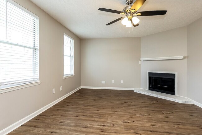 104 River Bend Rd, Hendersonville, TN 37075 - photo 4