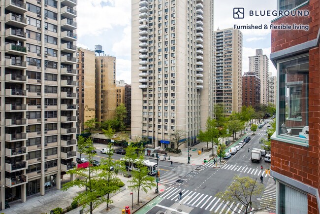 750 Columbus Ave unit FL8-ID596, New York, NY 10025 - photo 4