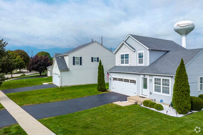 Most homes in Wesglen were built between 1998 and 2002 and offer lots of yard and living space.