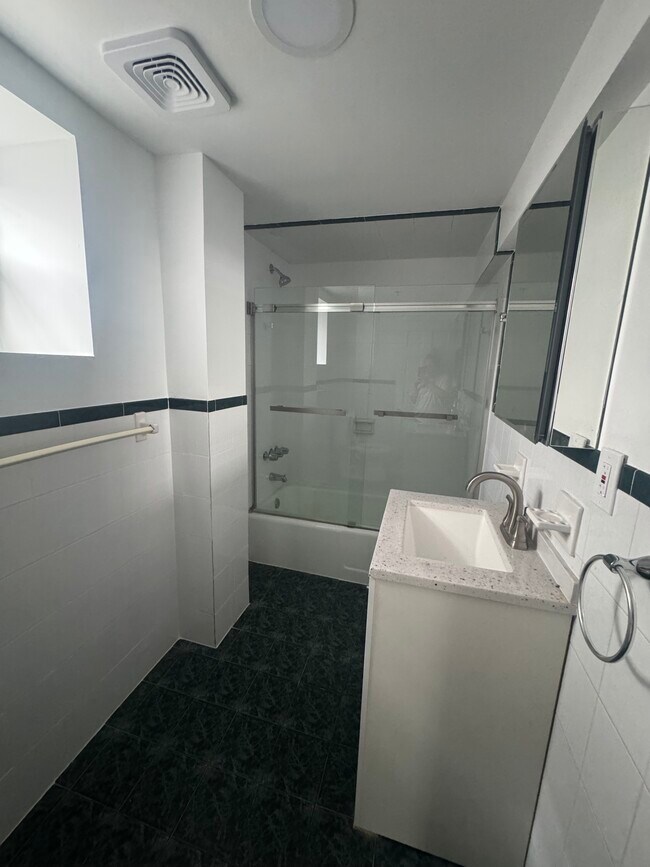 311 19th St unit Basement, Union City, NJ 07087 - photo 5