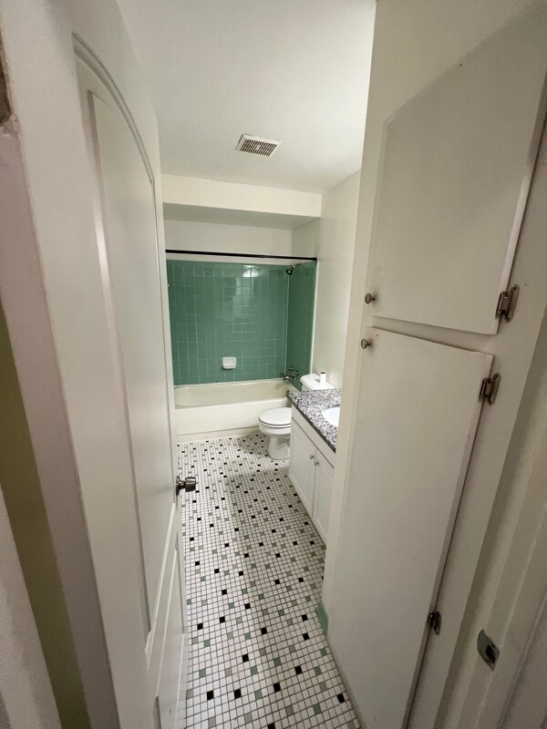 19815 E 14 Mile Rd, Clinton Township, MI 48035 - photo 5