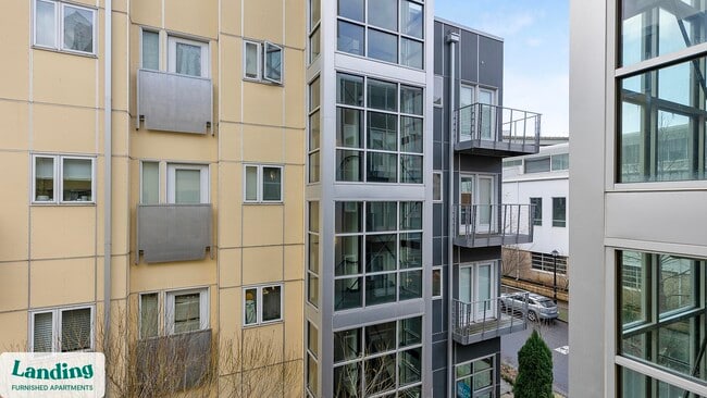 1430 NW Pettygrove St unit E414, Portland, OR 97209 - photo 7