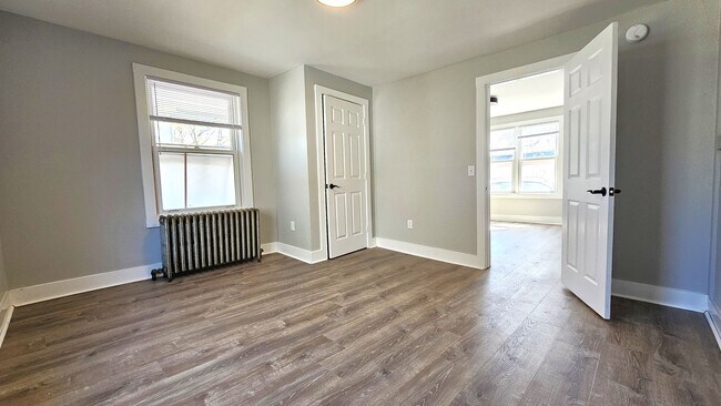 43-47-47 Willow St unit 43 Willow St - Avail, Burlington, VT 05401 - photo 3