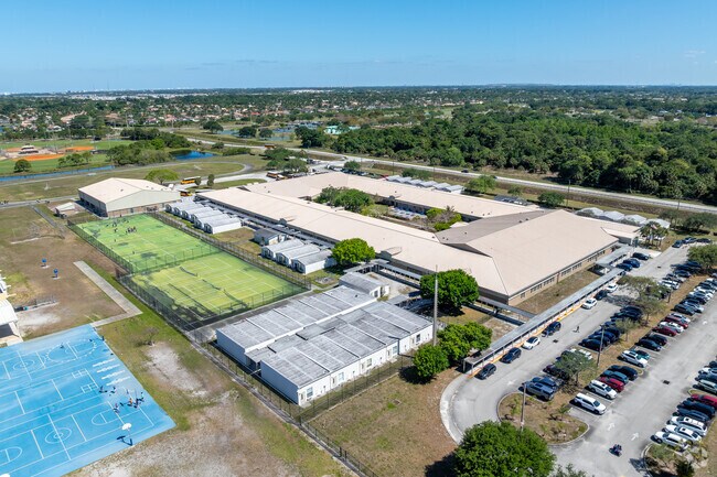 Eagle's Landing Middle School gets an overall A-minus from Niche.