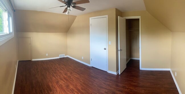 592 Dorrance Ave unit Upper, Buffalo, NY 14218 - photo 5