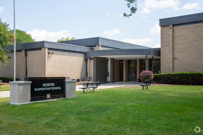 North Elementary School in Noblesville serves students in Pre-K and Elementary.