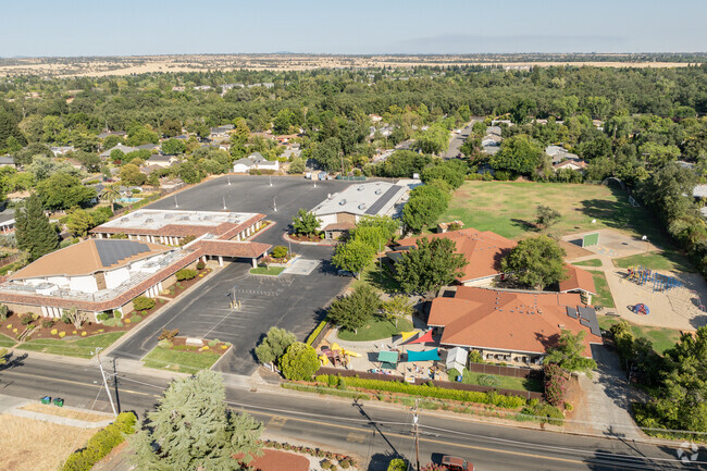 Chico Oaks Adventist School  is a faith-based school located in Chico,  California.