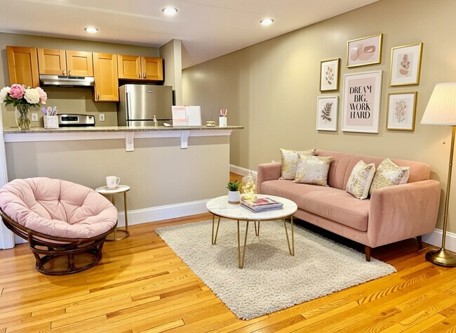56 Egmont St unit 1, Brookline, MA 02446 - photo 5