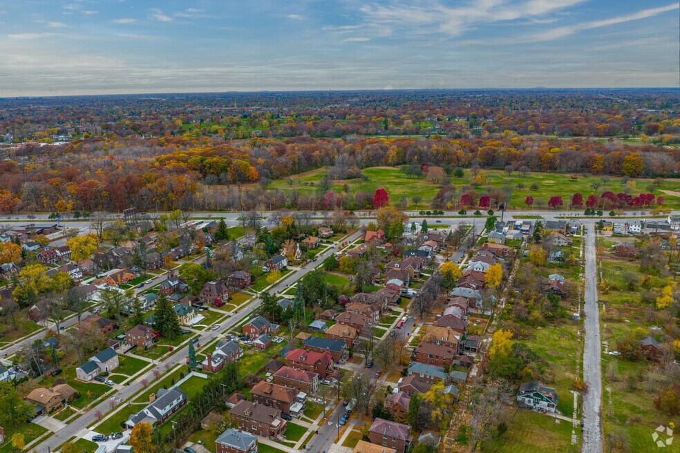 Video_Neighborhood_Grixdale Farms_547514