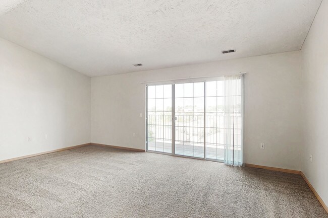 Torrey Pines, Omaha, NE 68116 - photo 2
