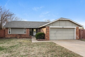 501 S Bouziden Dr, Moore, OK 73160