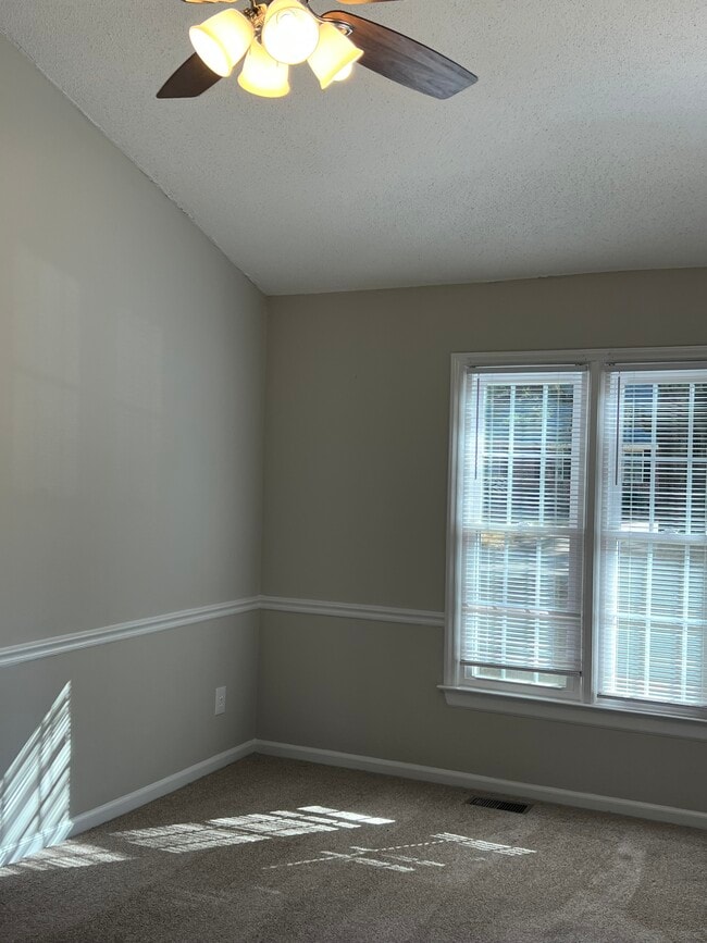 2703 Byerly Dr N, Wilson, NC 27896 - photo 4