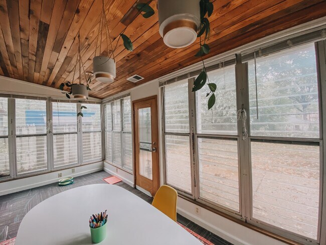 2012 Harbert Ave unit 3, Memphis, TN 38104 - photo 4