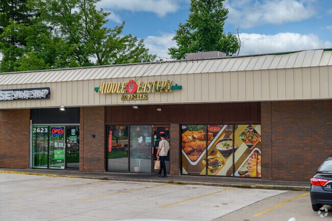 Located in Knollwood, Middle Eastern Appetite serves delicious Mediterranean cuisine.