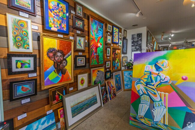 Artworth Creations Gallery on Clinton Street