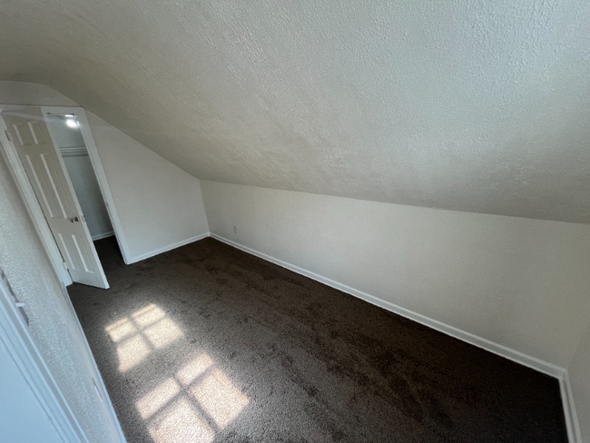 721 Winston Dr unit 721, Fairborn, OH 45324 - photo 7