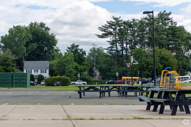 Greenfield Middle School is located in Greenfield, MA.
