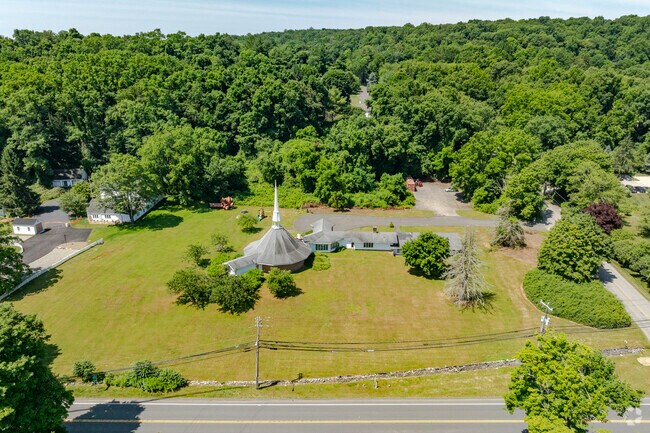 Music on the Hill is located at 531 Danbury Road in Wilton, CT.