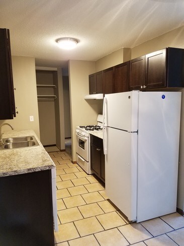 Briar Oaks, Apple Valley, MN 55124 - photo 7