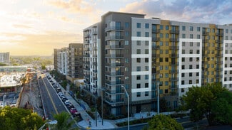 952 E 26th St, Hialeah, FL 33013