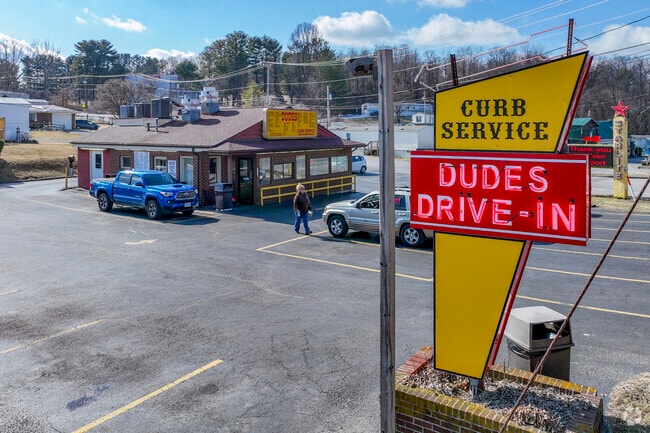 Dude's Drive-In is an iconic fast food spot, with service directly from your car. Stop by for a chili dog and a chocolate milkshake.