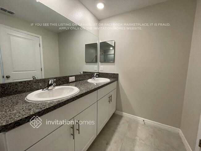 8506 Druid Oaks Ln, New Port Richey, FL 34655 - photo 6