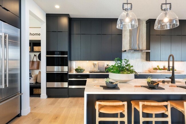 305 W Fir Loop, Washougal, WA 98671 - photo 3