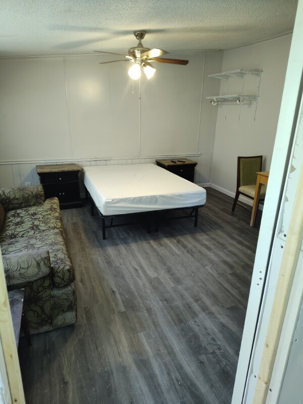 18117 Spangler Ave unit 1, Brooksville, FL 34604 - photo 2