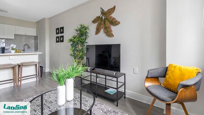 305 Dr M L K Jr St S unit 105, Saint Petersburg, FL 33705 - photo 5