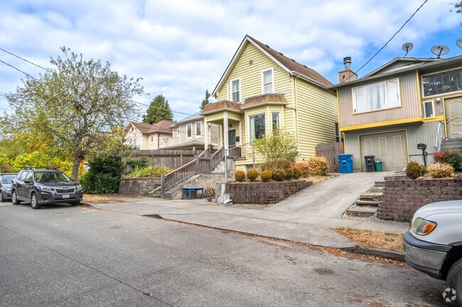 Homes in the Seattle neighborhood of Atlantic can be found from $850,000 to $1 million.