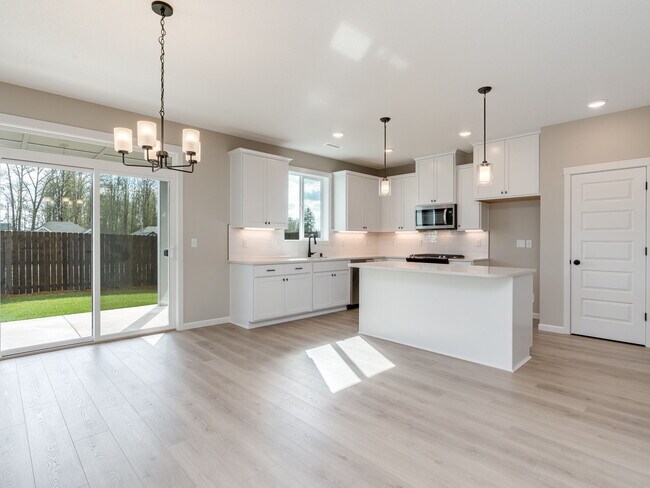 10711 NE 109th Way, Vancouver, WA 98662 - photo 5