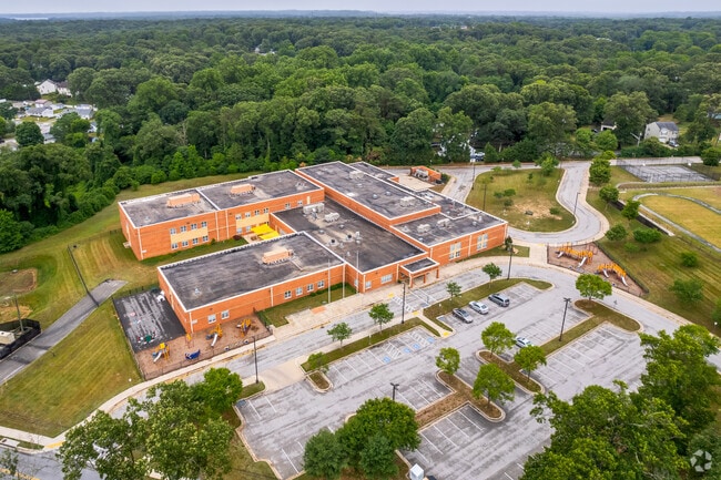 Overview of the Pasadena Elementary School campus.