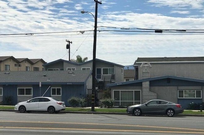 3564 Del Amo Blvd unit A, Torrance, CA 90503 - photo 4