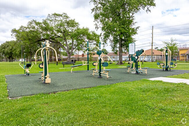 Get pumped on the outdoor exercise equipment at Woodmere Park.