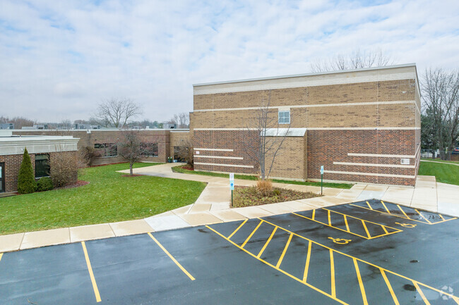 Evergreen Elementary School has 354 students.