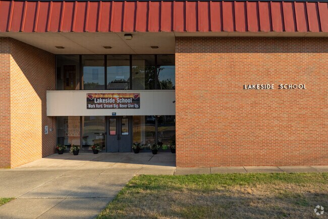 Lakeside Middle School