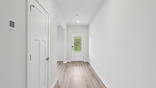 410 Barons Ct, Venetia, PA 15367 - photo 4