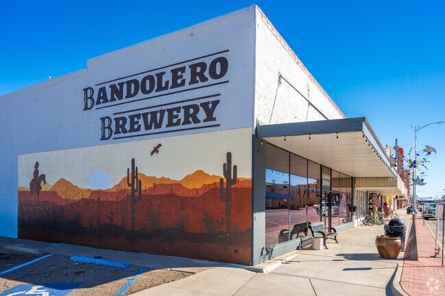 In downtown Clovis, bars and craft breweries like border antique and specialty shops.