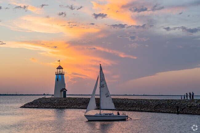 Locals can enjoy boating at Lake Hefner, just a short drive from Camelot Bel-Aire.