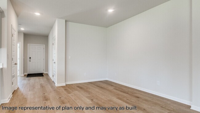 8309 NW 60th St, Oklahoma City, OK 73132 - photo 5