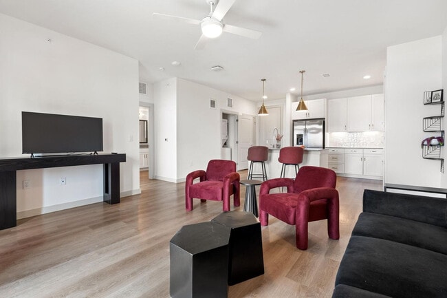 1301 Leah Ave unit FL1-ID1355779P, San Marcos, TX 78666 - photo 6