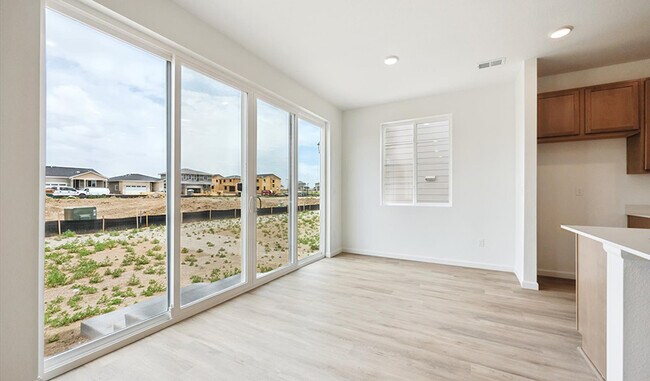 24717 E 40th Ave, Aurora, CO 80019 - photo 5