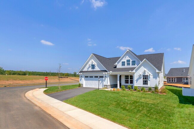 16 Red Pine Dr unit 36141845, Zion Crossroads, VA 22942 - photo 2