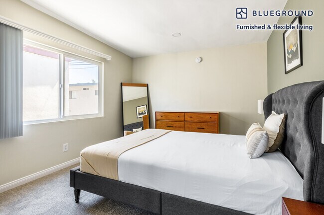 3537 Clarington Ave unit FL2-ID313, Los Angeles, CA 90034 - photo 7