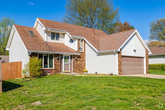 A 2-story contemporary home in the Kickapoo neighborhood is spacious and welcoming