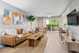 1133 W Blaine St, Riverside, CA 92507