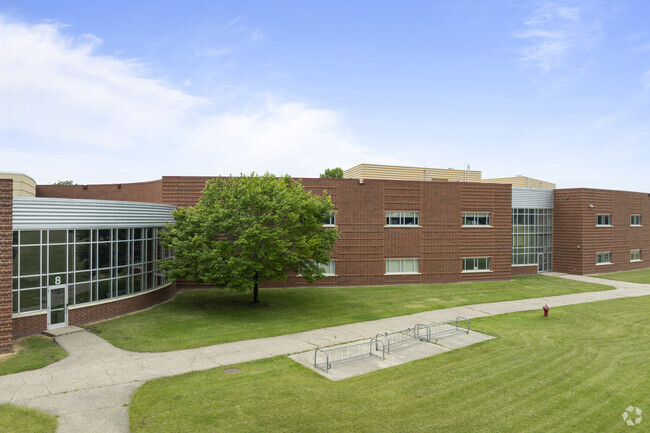 Eagle Ridge Middle School serves 34 students in grades 6-8.