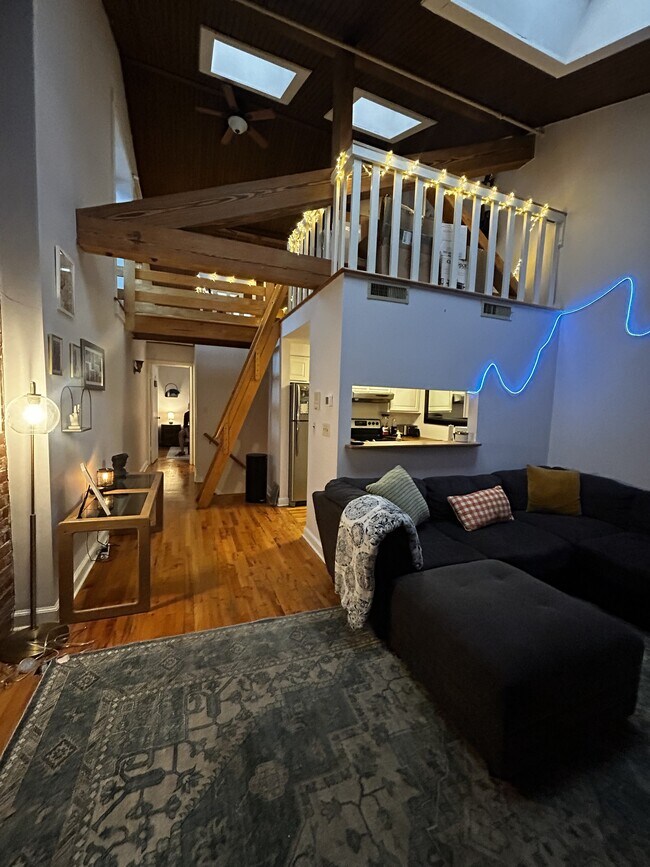 134 Washington St unit 401, Norwalk, CT 06854 - photo 2