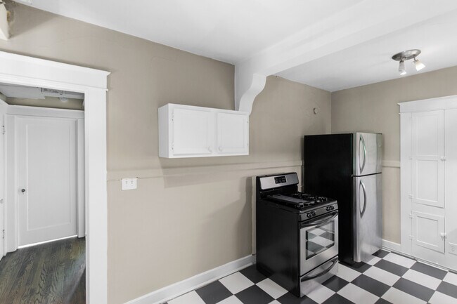 Flanagan Flats, Birmingham, AL 35205 - photo 2
