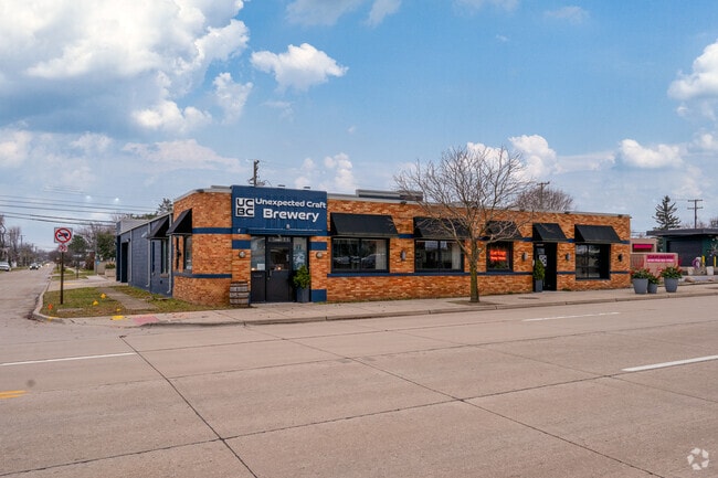 Unexpected Craft Brewery was the first brewery to open after Oak Park rezoned the city.